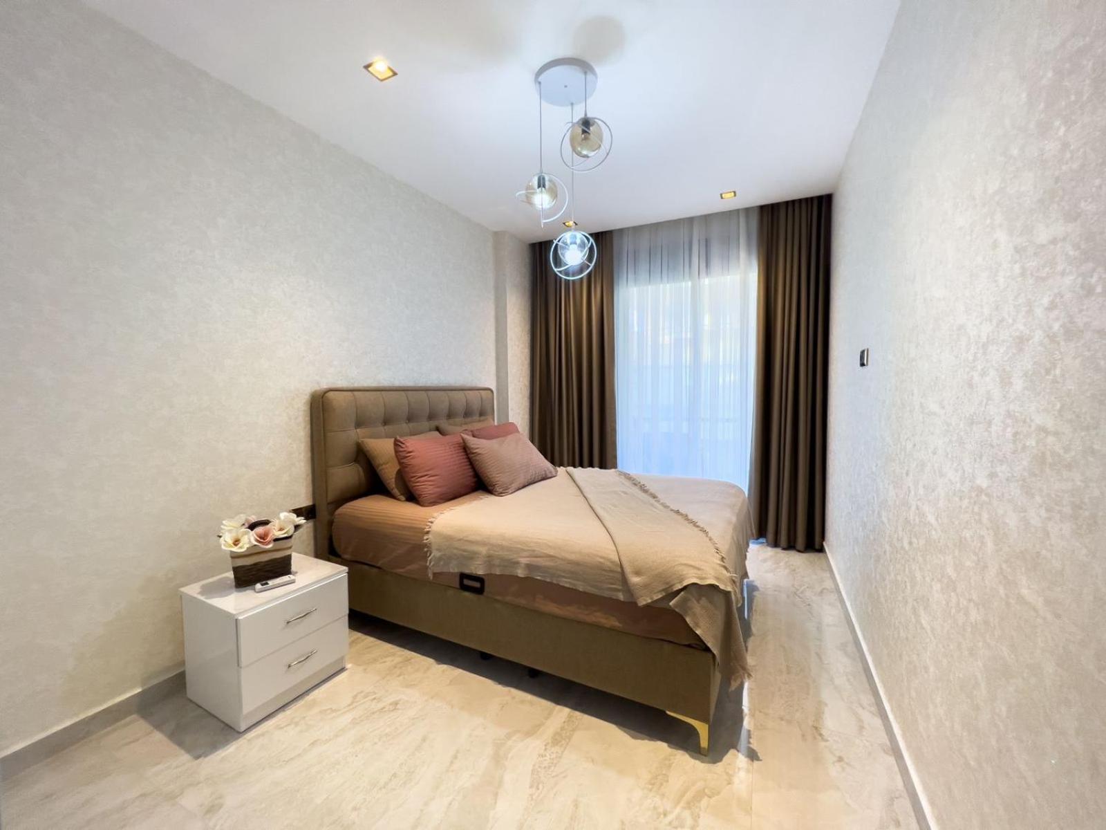 Luxury In The Center Of 100m To The Sea Apartment *