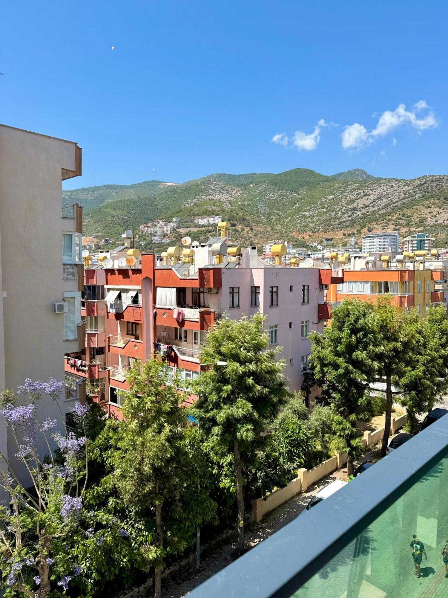 Sa Apartments! 150m To The Cleopatra *