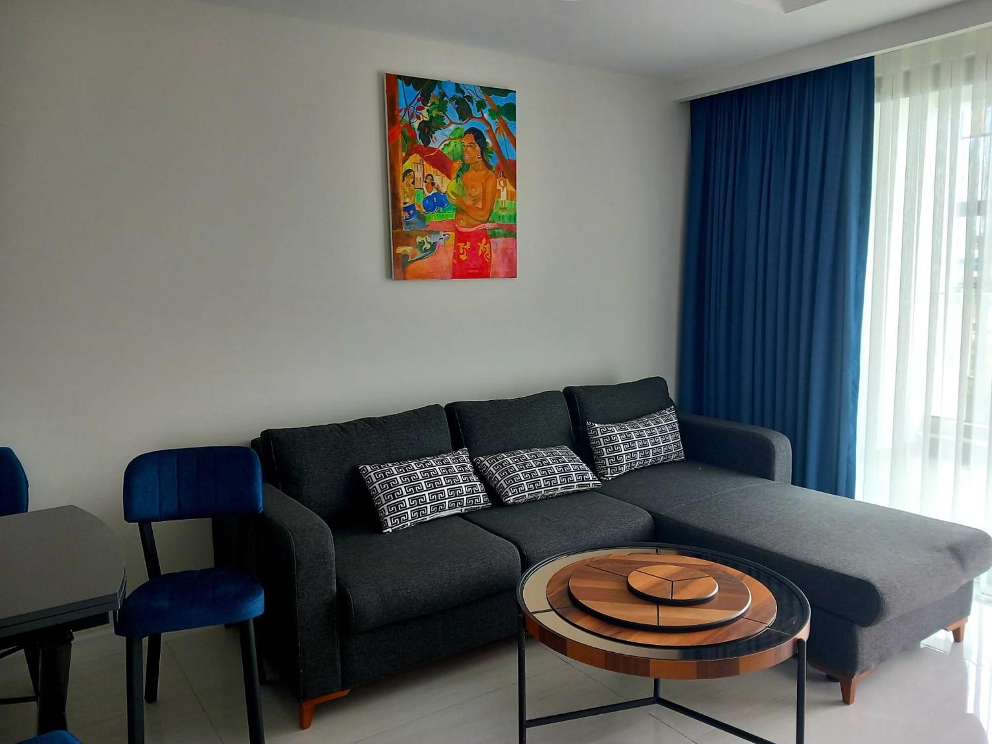 Apartment Azura World