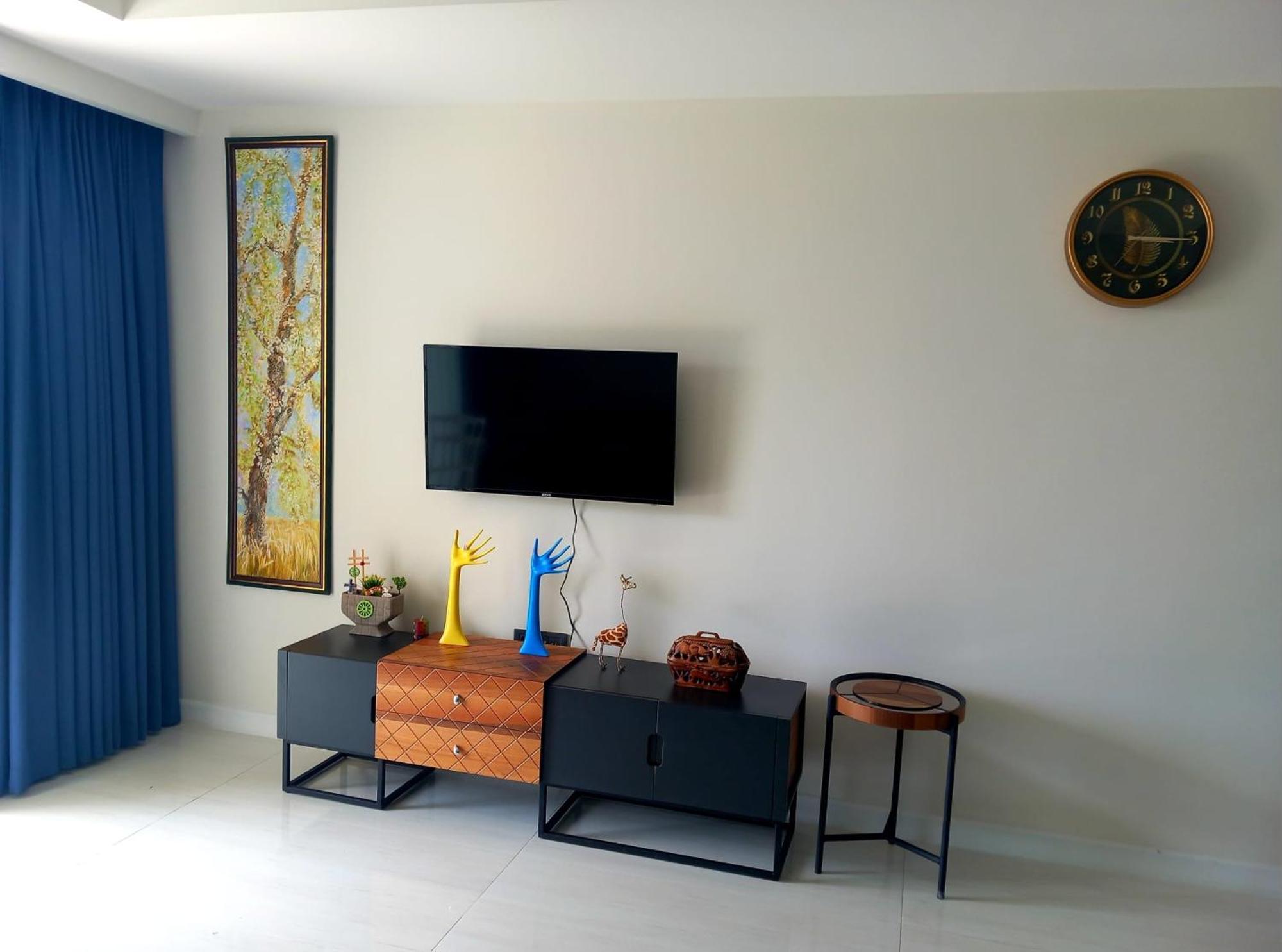 Azura World Apartment *