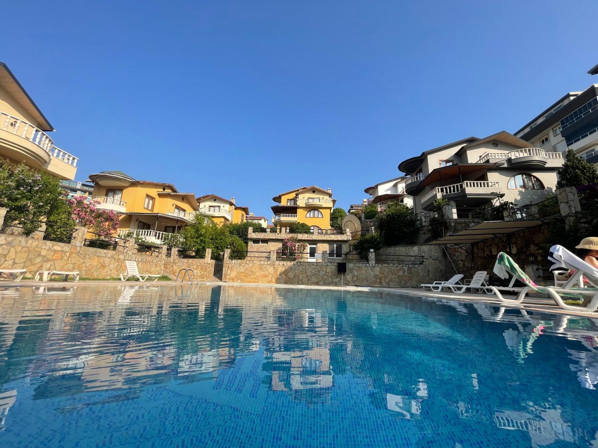 Villa Luxury, 6 Bedroom, 3 Bathroom Alanya