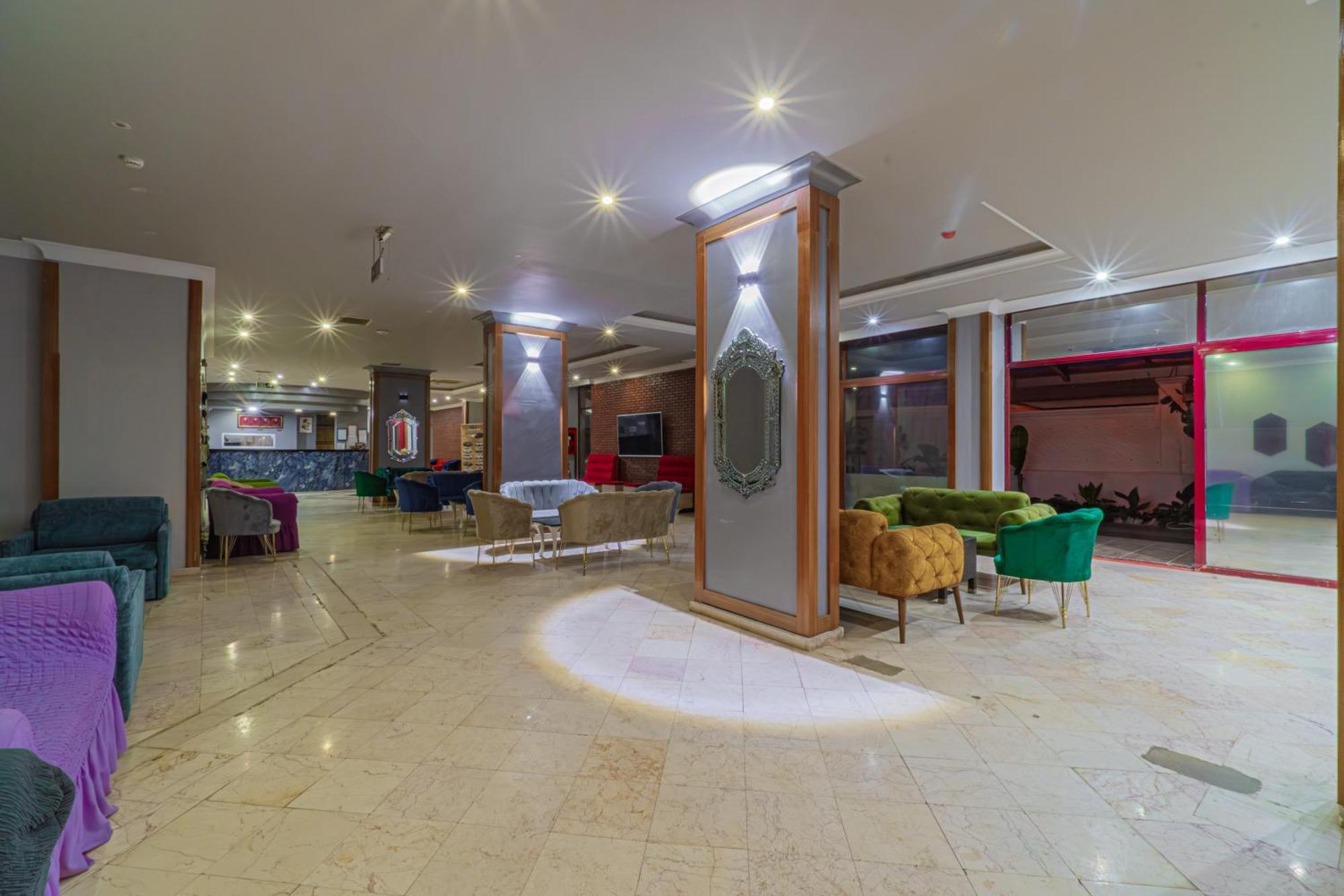 Hotel Lavina Konakli 4*