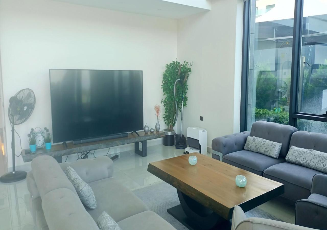Luxury Seaview With 9000 M2 Access Villa Alanya