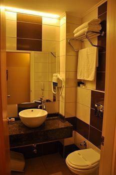 Tac Premier & Hotel 4*