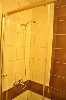 Tac Premier & Hotel 4*