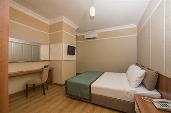 Hotel Tac Premier & 4*