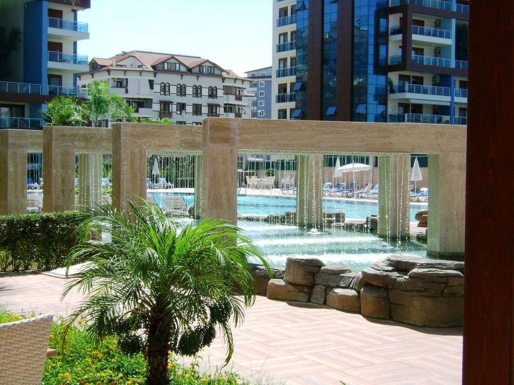 Apartment Crystal Park Apartment