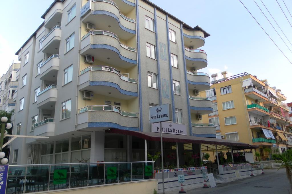 Aparthotel La Mosae 3*