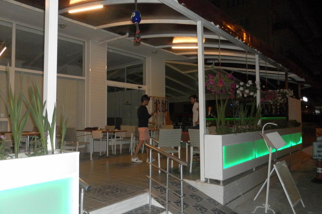 Aparthotel La Mosae 3*