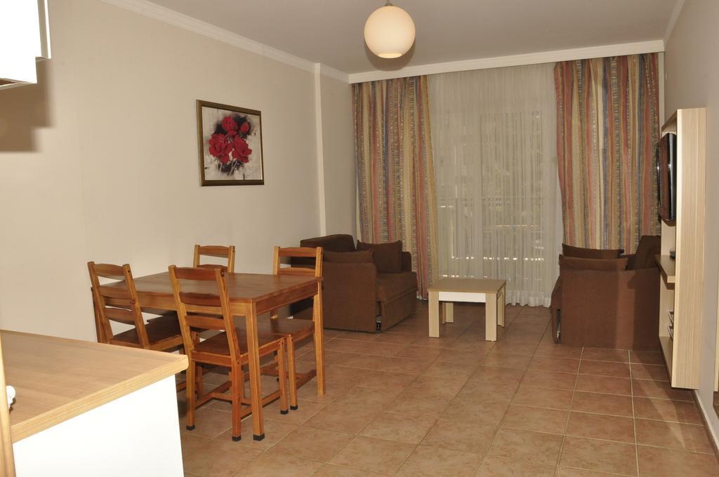 Riviera Lejlighedshotel
