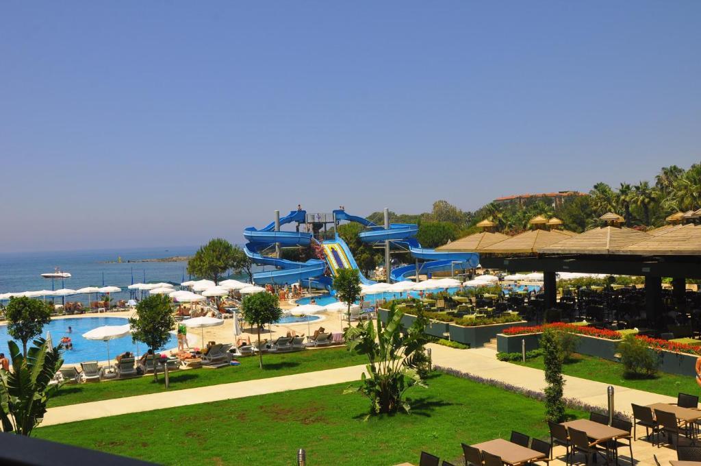 Ozkaymak Select Otel 5*