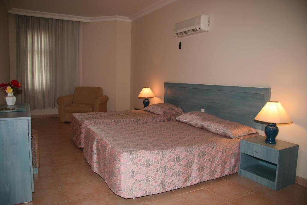 Elysee Garden Family Resort 2*