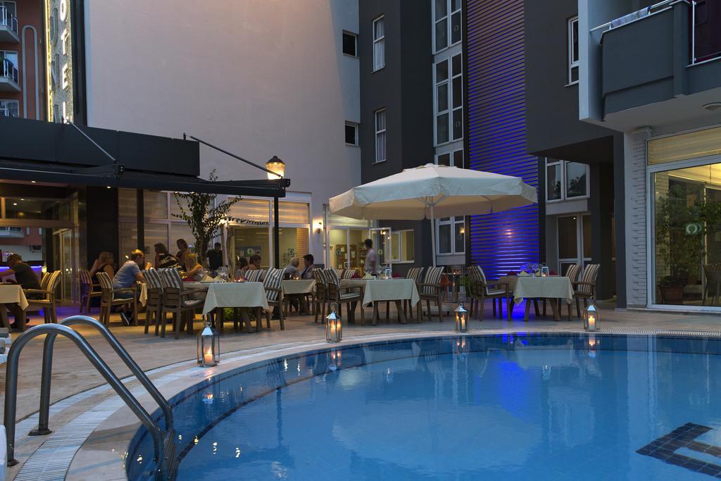 Kleopatra Tuna 3* Alanya