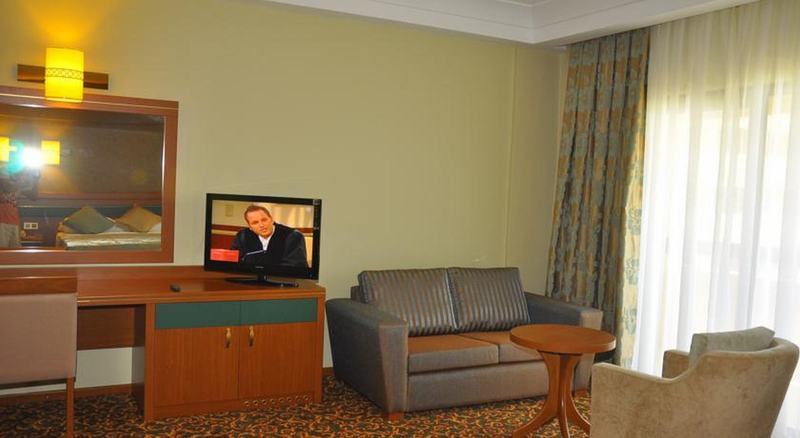 Ozkaymak Select Otel 5*