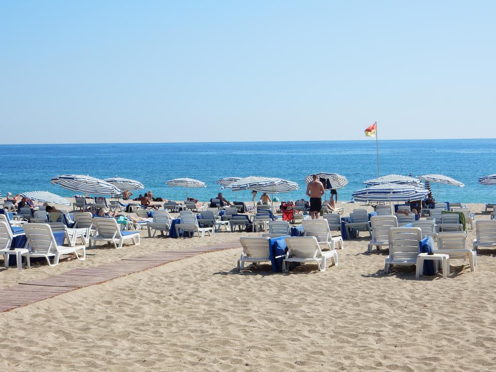 Hotel Aysev 2*