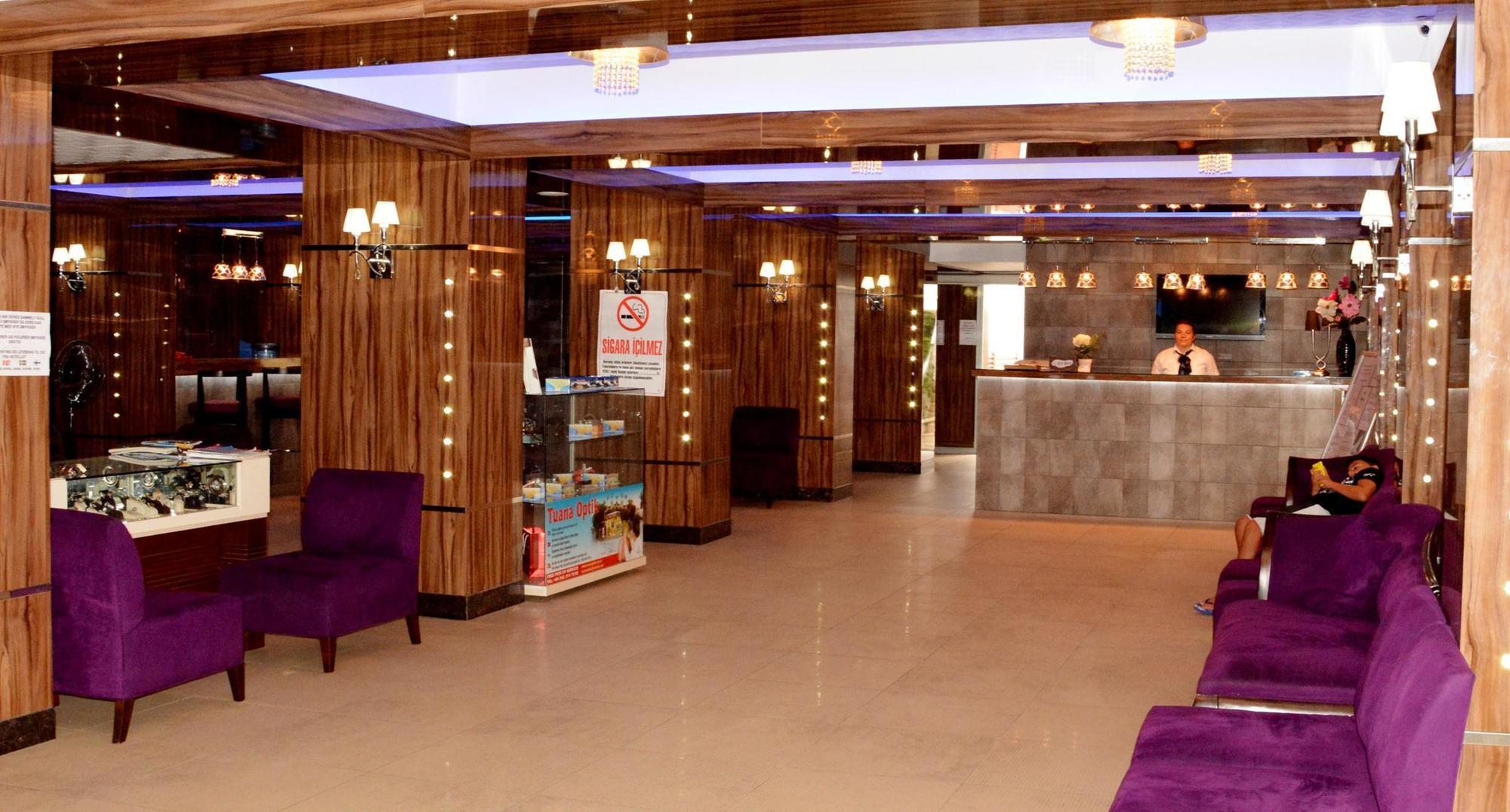 Hotel Cleopatra Golden 4*