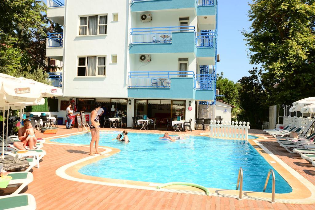 Hotel Pinar 2*