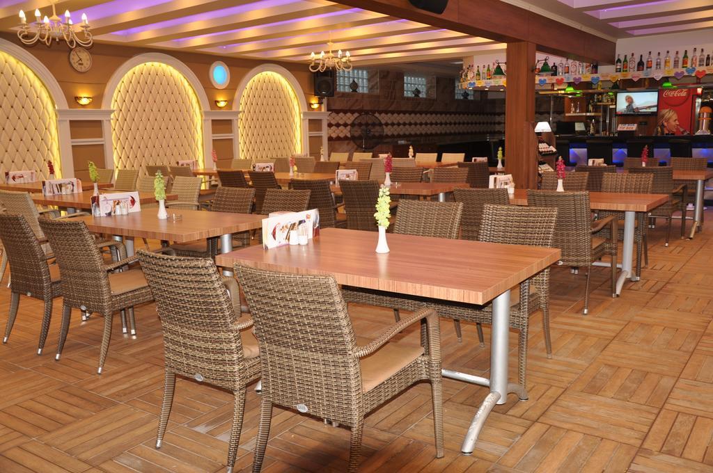 Aparthotel Lavinia & Alanya
