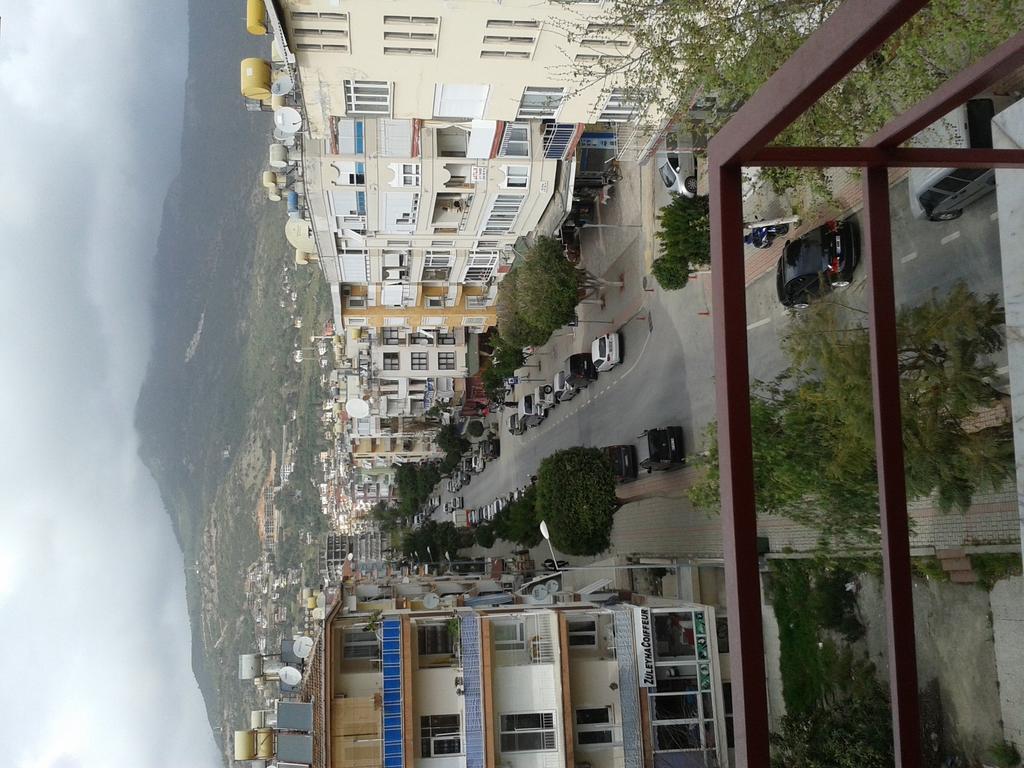 Huzuray