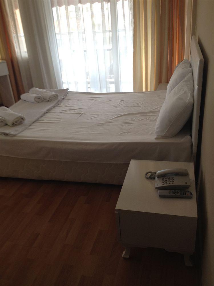 Melody Alanya