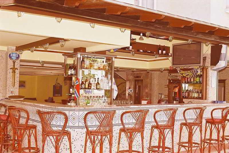 Aparthotel Lavinia & 3*