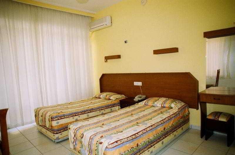 Hotel Kleopatra Bebek