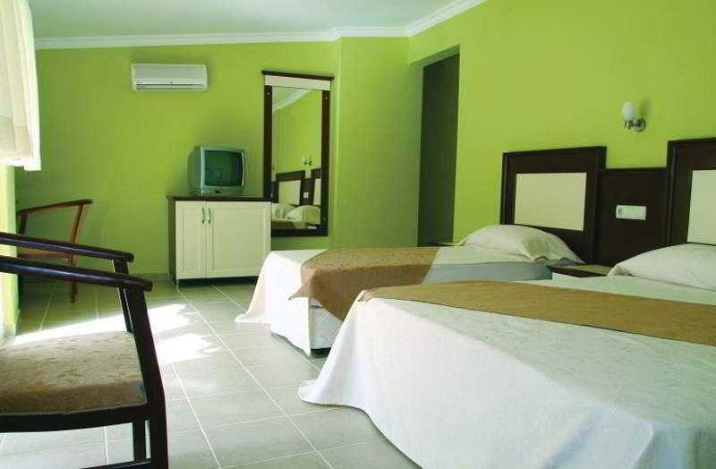 Hotel Kaila 4*
