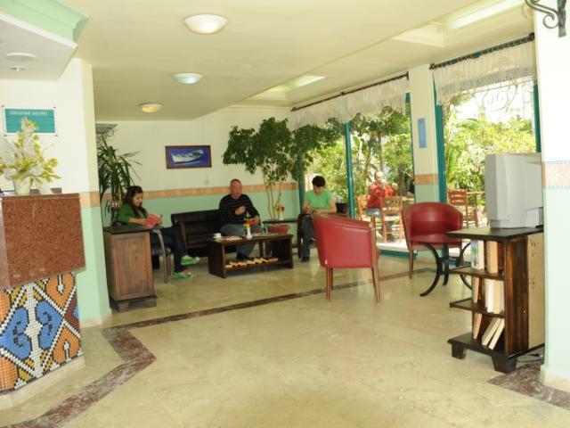 Lila Aparthotel 2*