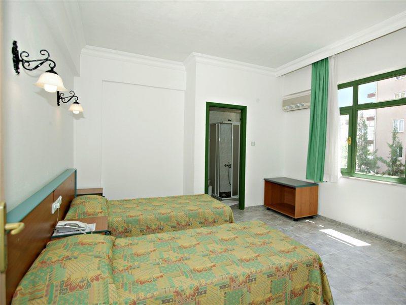 Carmen Aparthotel