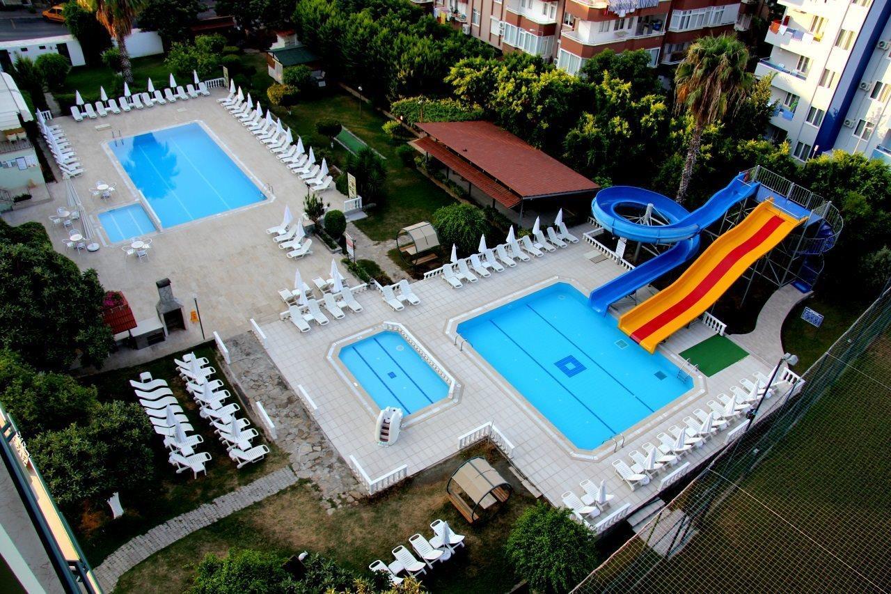Park Hotel 2*