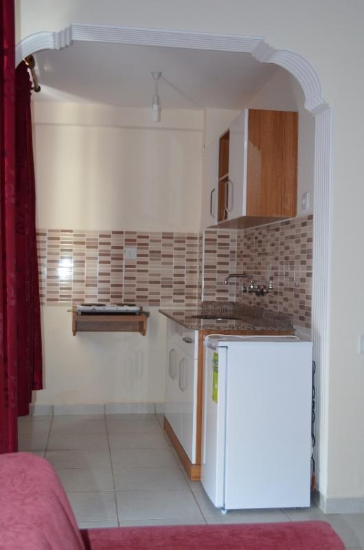 Mitos Bed & Breakfast 2*