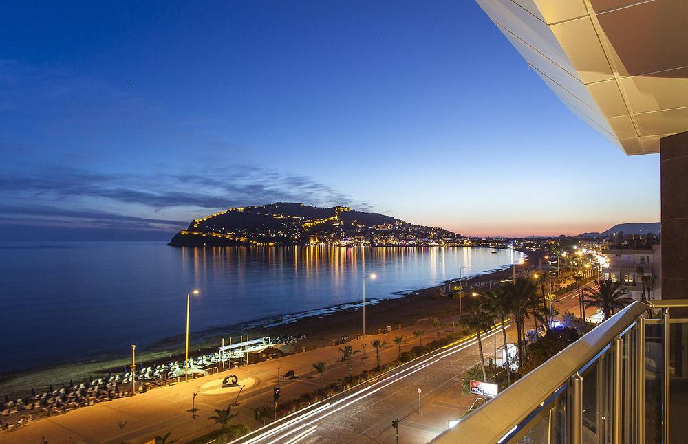 Parador Suite Hotel Hotel