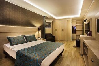 Parador Suite Hotel Hotel