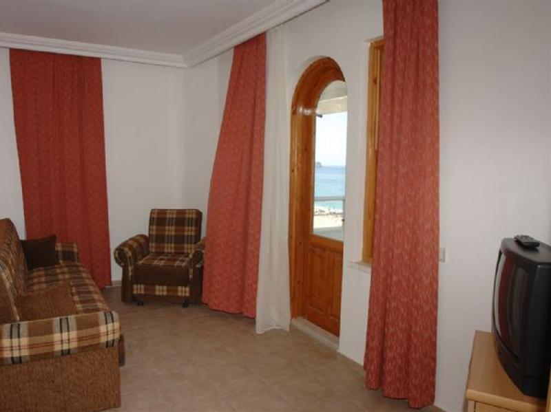 Hotel Kleopatra Celine 3*