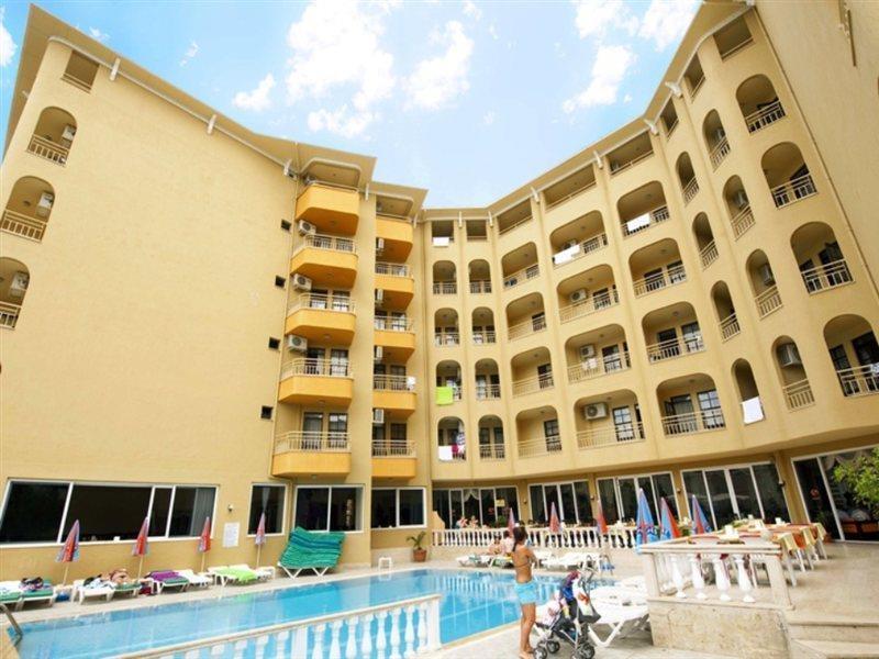 Hotel Gunes House 2*