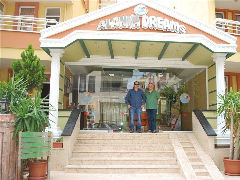 Aparthotel Dreams 2*