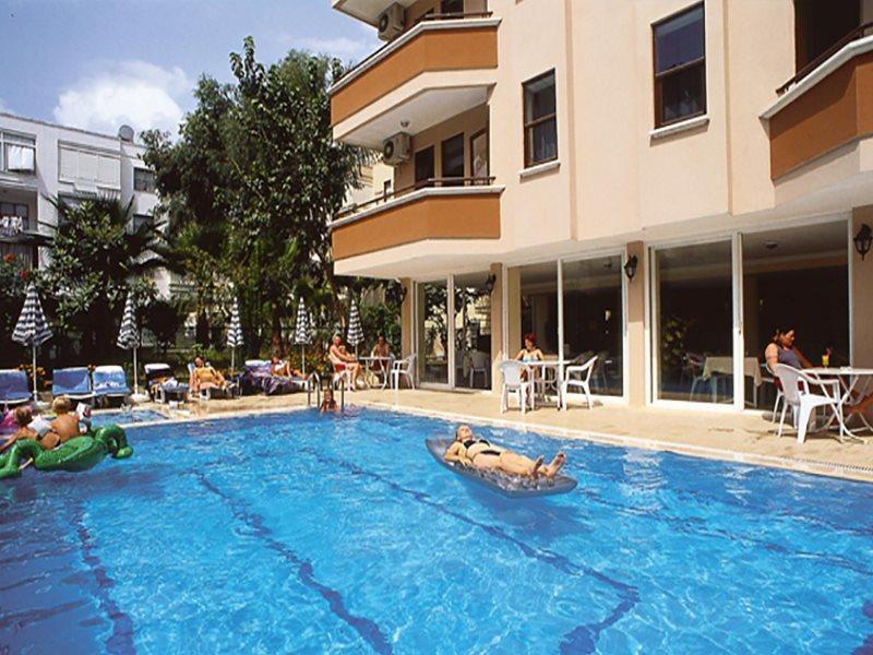 Aparthotel Arsi Sweet 2*