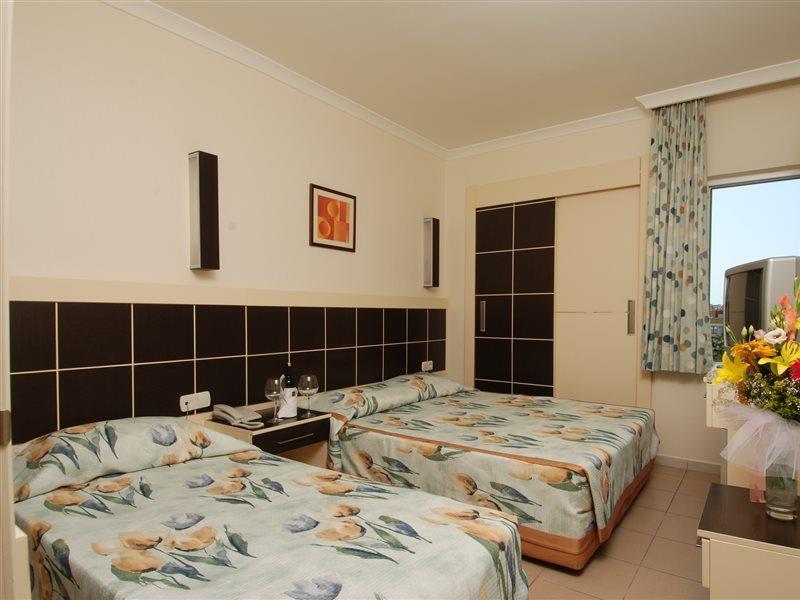 Aparthotel Okan Tower 3*