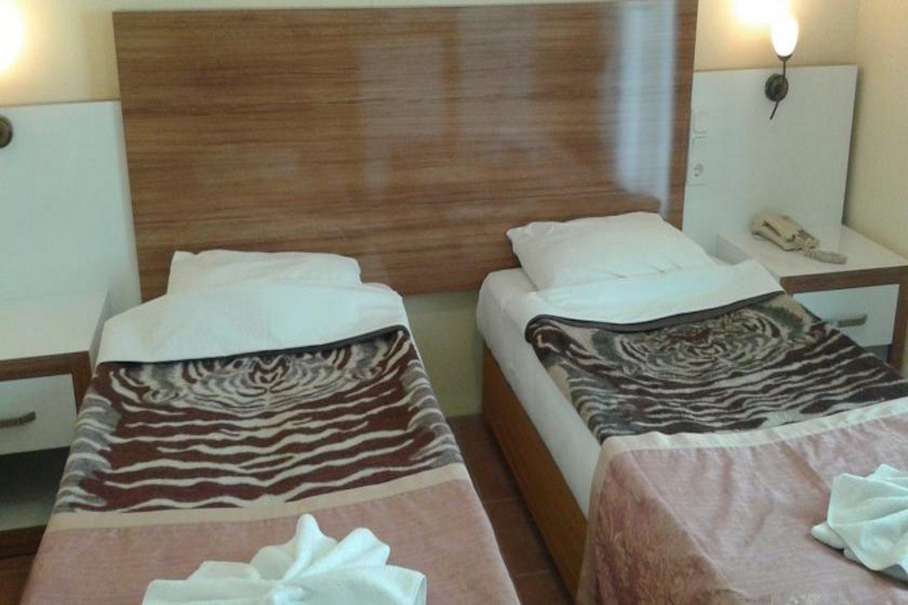 Hotel Huzuray 2*