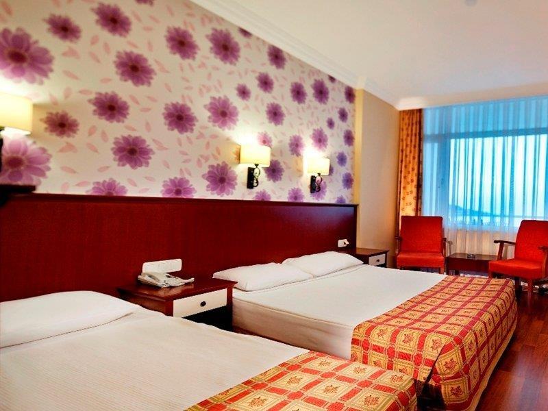 Hotel Ganita Club &