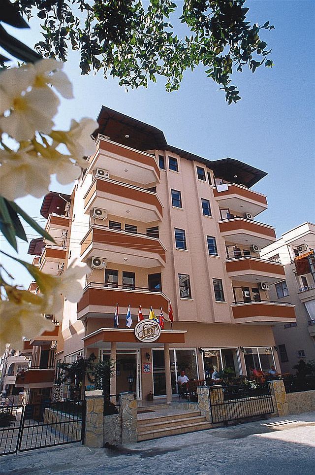 Aparthotel Arsi Sweet 2*