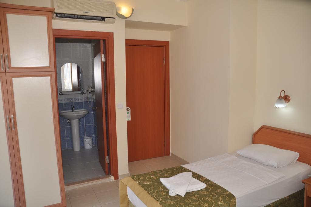 Guler Hotel 3*
