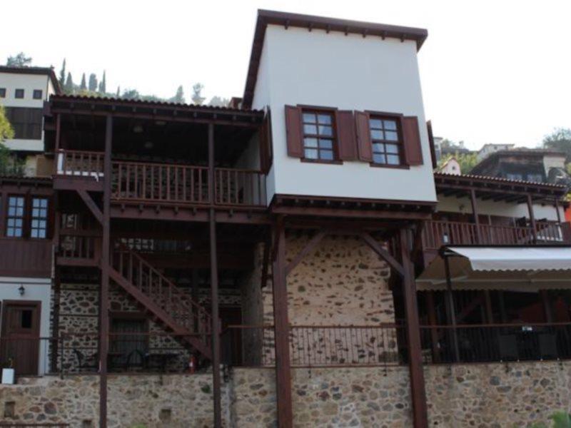 Turka 3*