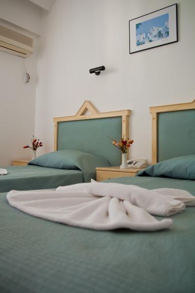 Glaros Hotel