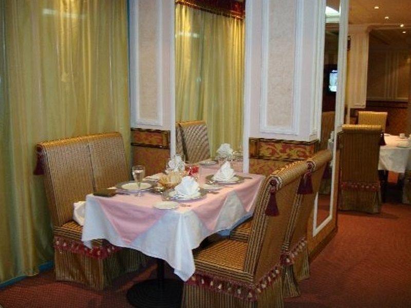 Grand Bayar Hotel