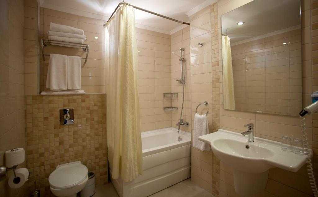 Gunes House Otel 2*