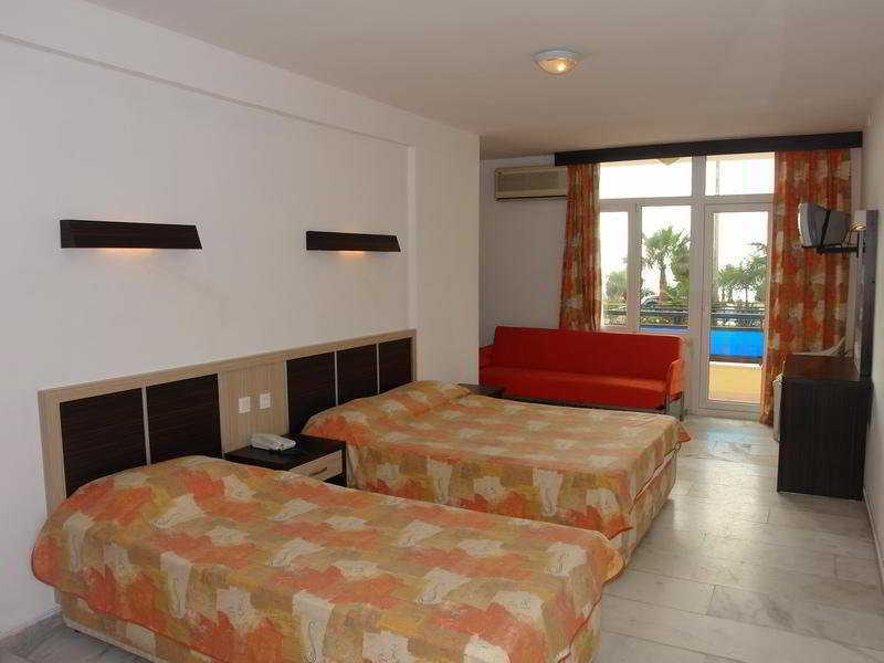 Monart Luna Playa 2*