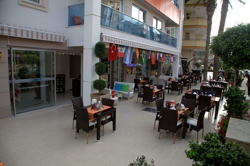 Hotel Lonicera 3*