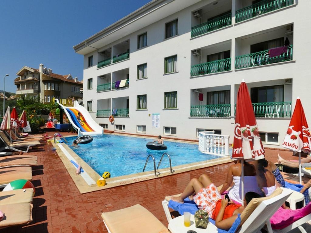 The S & 2* Alanya