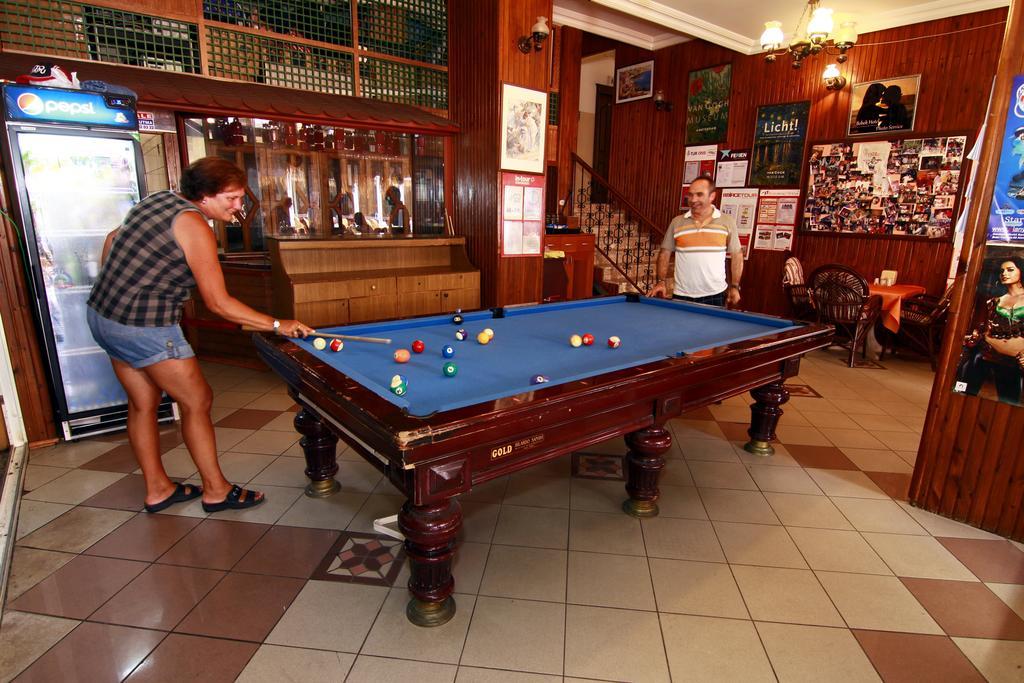 Hotel Kleopatra Bebek 2*